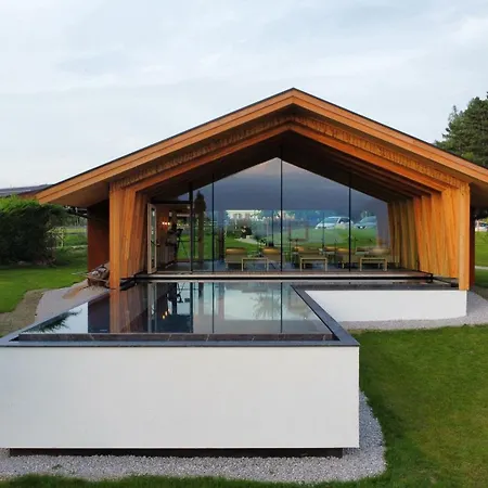 Pineta Nature - Wellness & Coredo