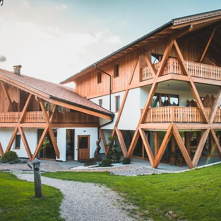 Pineta Nature - Wellness & Coredo